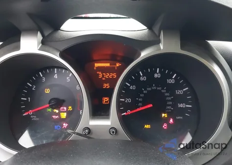 2016 Nissan Juke Nismo/S/Sl/Sv z USA, uszkodzony, nr VIN JN8AF5MR8GT610038